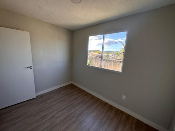 Imagem Imóvel com 2 Quartos à Venda, 41 m² em Restinga - Porto Alegre Imagem Imóvel com 2 Quartos à Venda, 41 m² em Restinga - Porto Alegre