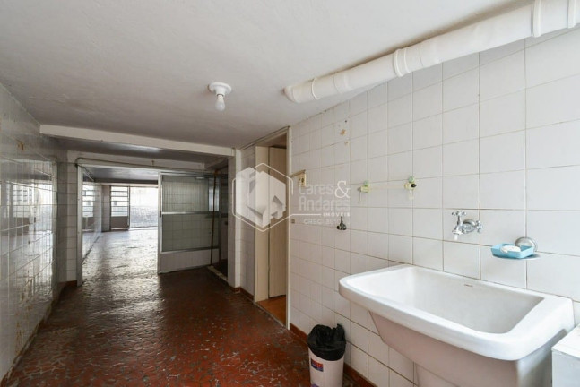 Casa com 3 Quartos à Venda, 130 m² em Mirandópolis - São Paulo