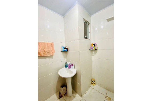 Imagem Casa com 2 Quartos à Venda, em Tabuleiro - Camboriú Imagem Casa com 2 Quartos à Venda, em Tabuleiro - Camboriú