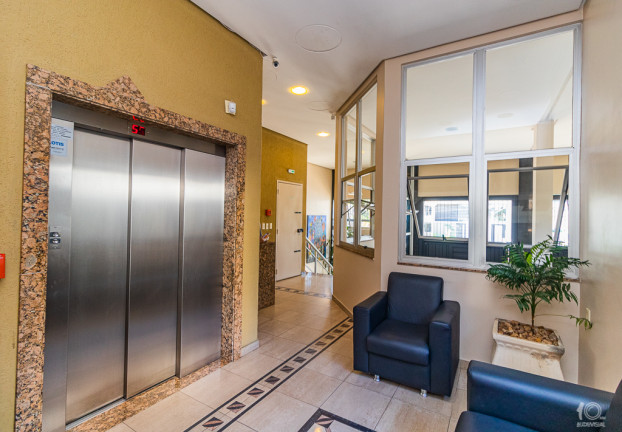 Imagem Sala Comercial à Venda, 30 m² em Menino Deus - Porto Alegre