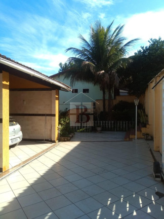 Imagem Casa com 6 Quartos à Venda, 600 m² em Pendotiba - Niterói