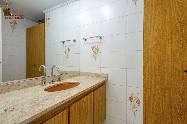 Imagem Apartamento com 4 Quartos à Venda, 196 m² em Moema - São Paulo
