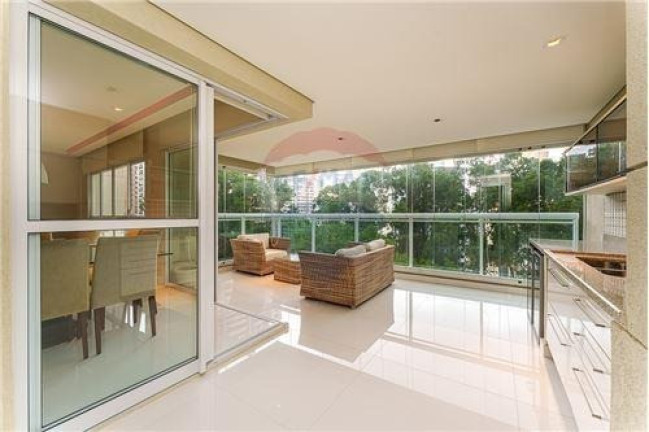 Imagem Apartamento com 4 Quartos à Venda, 185 m² em Morumbi - São Paulo Imagem Apartamento com 4 Quartos à Venda, 185 m² em Morumbi - São Paulo