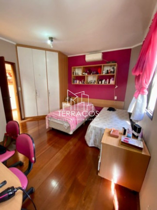 Imagem Sobrado com 4 Quartos à Venda, 361 m² em Jardim América - Jundiaí Imagem Sobrado com 4 Quartos à Venda, 361 m² em Jardim América - Jundiaí