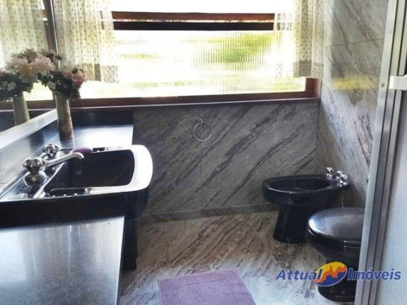 Imagem Casa com 4 Quartos à Venda, 350 m² em Alto - Teresópolis Imagem Casa com 4 Quartos à Venda, 350 m² em Alto - Teresópolis