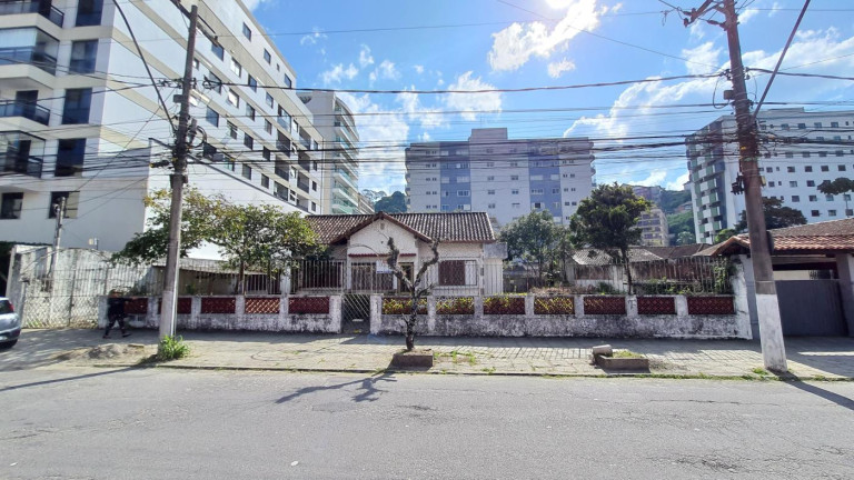 Terreno à Venda, 500 m² em Agriões - Teresópolis