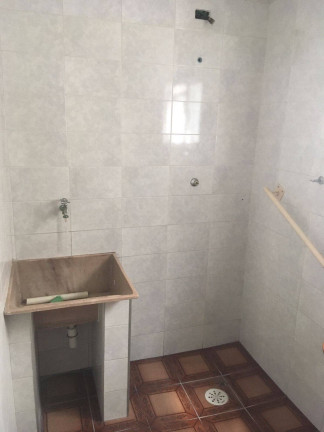 Imagem Casa com 2 Quartos à Venda, 250 m² em São Bernardo Do Campo Imagem Casa com 2 Quartos à Venda, 250 m² em São Bernardo Do Campo