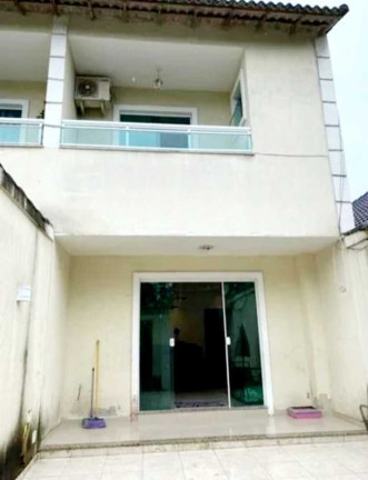 Imagem Casa com 2 Quartos à Venda, 140 m² em Taquara - Rio De Janeiro Imagem Casa com 2 Quartos à Venda, 140 m² em Taquara - Rio De Janeiro
