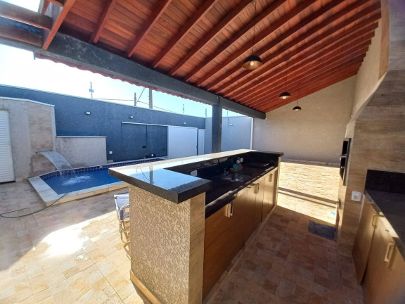 Imagem Casa com 1 Quarto à Venda, 178 m² em Estancia Flora Rica - Peruíbe Imagem Casa com 1 Quarto à Venda, 178 m² em Estancia Flora Rica - Peruíbe