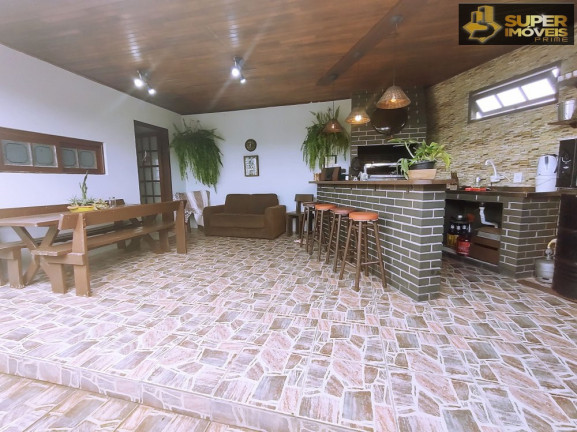 Casa com 5 Quartos à Venda, 256 m² em Três Vendas - Pelotas