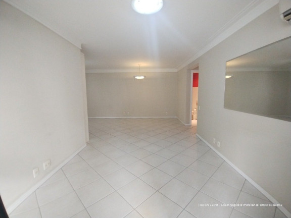 Imagem Apartamento com 3 Quartos à Venda, 151 m² em Centro - Florianópolis Imagem Apartamento com 3 Quartos à Venda, 151 m² em Centro - Florianópolis