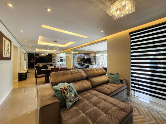 Apartamento com 3 Quartos à Venda, 261 m² em Vila Mariana - São Paulo