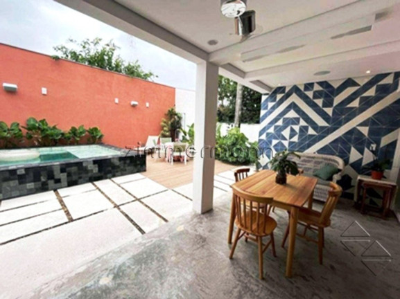 Imagem Casa com 2 Quartos à Venda, 300 m² em Alto De Pinheiros - São Paulo Imagem Casa com 2 Quartos à Venda, 300 m² em Alto De Pinheiros - São Paulo