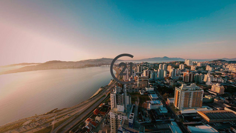 Imagem Apartamento com 3 Quartos à Venda, 87 m² em Estreito - Florianópolis Imagem Apartamento com 3 Quartos à Venda, 87 m² em Estreito - Florianópolis
