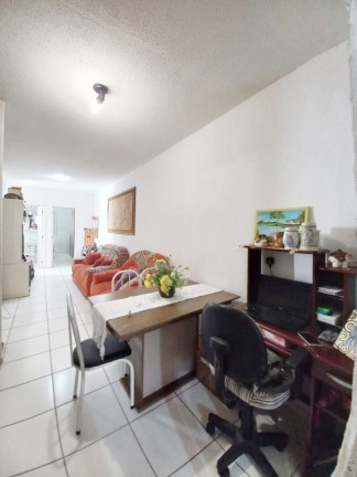 Imagem Casa de Condomínio com 3 Quartos à Venda, 58 m² em Cerrito - Santa Maria