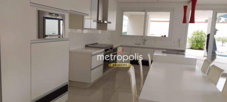 Imagem Sobrado com 4 Quartos à Venda ou Locação, 570 m² em Cerâmica - São Caetano Do Sul Imagem Sobrado com 4 Quartos à Venda ou Locação, 570 m² em Cerâmica - São Caetano Do Sul