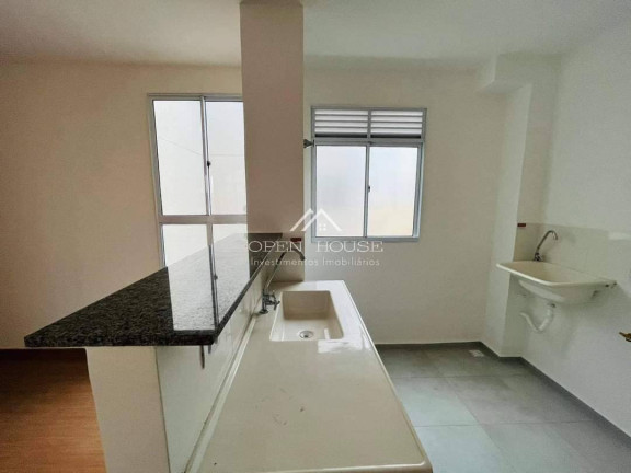 Imagem Apartamento com 2 Quartos para Alugar,  em Vitoriana - Botucatu