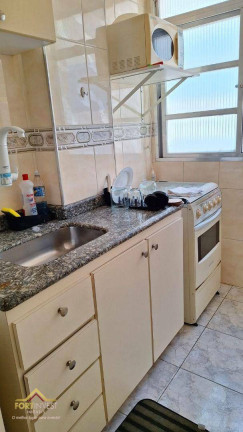 Imagem Imóvel com 1 Quarto à Venda, 30 m² em Aviação - Praia Grande Imagem Imóvel com 1 Quarto à Venda, 30 m² em Aviação - Praia Grande