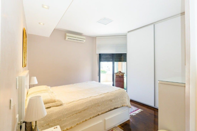 Imagem Apartamento com 3 Quartos à Venda, 200 m² em Campo Belo - São Paulo