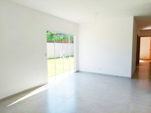 Imagem Imóvel com 3 Quartos à Venda, 550 m² em Atibaia - Atibaia Imagem Imóvel com 3 Quartos à Venda, 550 m² em Atibaia - Atibaia