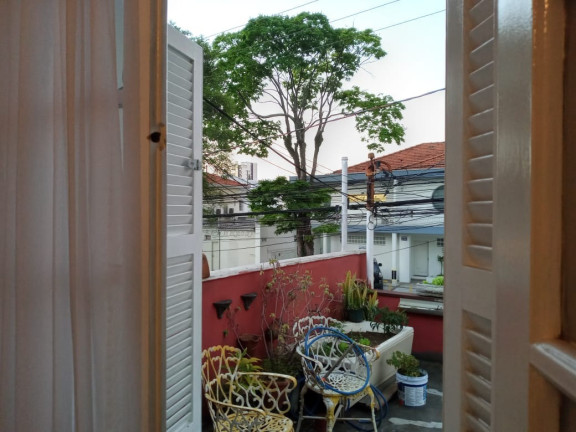 Imagem Casa com 2 Quartos à Venda, 250 m² em Campo Belo - São Paulo