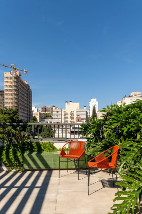 Imagem Imóvel com 2 Quartos à Venda, 123 m² em Auxiliadora - Porto Alegre Imagem Imóvel com 2 Quartos à Venda, 123 m² em Auxiliadora - Porto Alegre