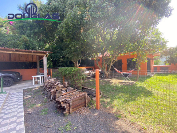 Imagem Casa com 3 Quartos à Venda, 1.200 m² em Viamão