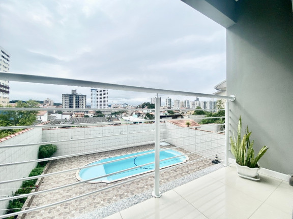 Imagem Casa com 4 Quartos à Venda, 225 m² em Barreiros - São José