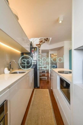 Imagem Cobertura com 1 Quarto à Venda, 200 m² em Cerqueira César - São Paulo Imagem Cobertura com 1 Quarto à Venda, 200 m² em Cerqueira César - São Paulo