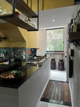 Casa com 6 Quartos à Venda, 280 m² em Botafogo - Rio De Janeiro