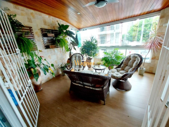 Sobrado com 2 Quartos à Venda, 91 m² em Vila Guilhermina - Praia Grande