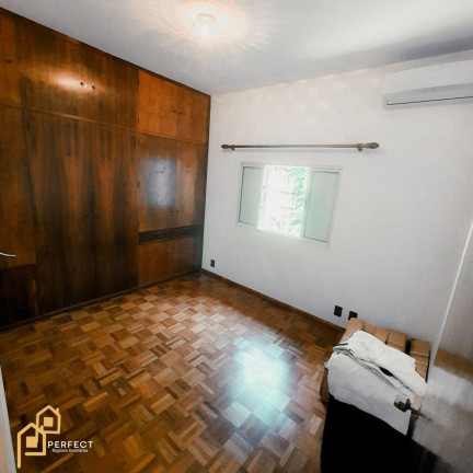 Imagem Casa com 3 Quartos à Venda, 293 m² em Jardim Das Nações - Taubaté Imagem Casa com 3 Quartos à Venda, 293 m² em Jardim Das Nações - Taubaté