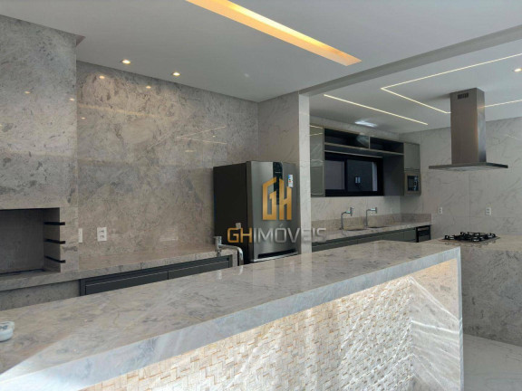 Imagem Sobrado com 6 Quartos à Venda, 332 m² em Setor Central - Goiânia Imagem Sobrado com 6 Quartos à Venda, 332 m² em Setor Central - Goiânia
