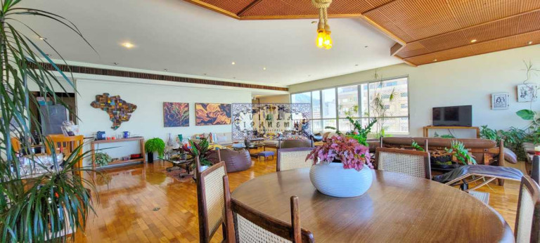 Imagem Apartamento com 4 Quartos à Venda, 280 m² em Ipanema - Rio De Janeiro Imagem Apartamento com 4 Quartos à Venda, 280 m² em Ipanema - Rio De Janeiro