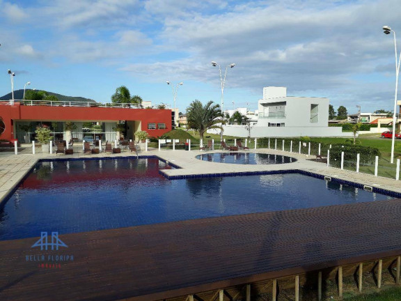 Imagem Casa com 3 Quartos à Venda, 360 m² em São João Do Rio Vermelho - Florianópolis Imagem Casa com 3 Quartos à Venda, 360 m² em São João Do Rio Vermelho - Florianópolis