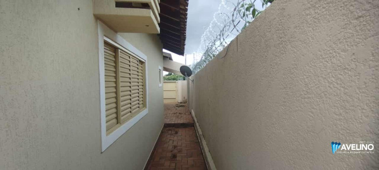 Imagem Casa com 3 Quartos à Venda, 170 m² em Jardim São Lourenço - Campo Grande Imagem Casa com 3 Quartos à Venda, 170 m² em Jardim São Lourenço - Campo Grande
