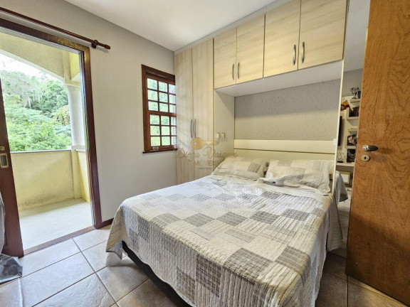 Imagem Casa com 3 Quartos à Venda, 120 m² em Quebra Frascos - Teresópolis Imagem Casa com 3 Quartos à Venda, 120 m² em Quebra Frascos - Teresópolis