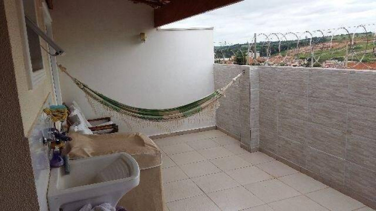 Imagem Casa com 3 Quartos à Venda, 100 m² em Horto Florestal - Sorocaba Imagem Casa com 3 Quartos à Venda, 100 m² em Horto Florestal - Sorocaba