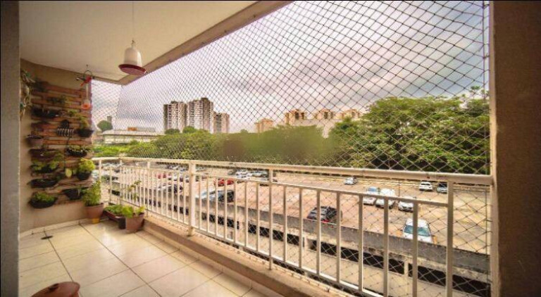 Apartamento com 3 Quartos à Venda, 80 m² em Jardim Tupanci - Barueri