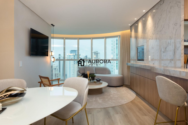 Imagem Apartamento com 3 Quartos à Venda, 137 m² em Centro - Balneário Camboriú Imagem Apartamento com 3 Quartos à Venda, 137 m² em Centro - Balneário Camboriú