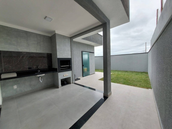 Imagem Casa com 3 Quartos à Venda, 250 m² em Caçapava Imagem Casa com 3 Quartos à Venda, 250 m² em Caçapava