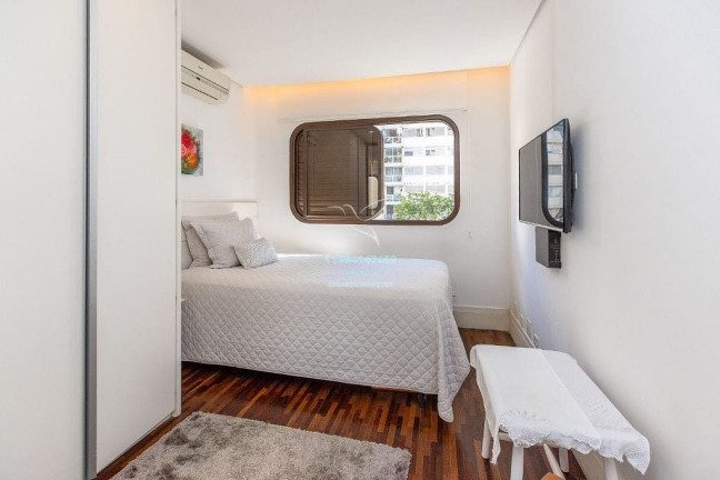 Imagem Apartamento com 3 Quartos à Venda, 120 m² em Moema - São Paulo