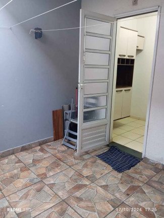 Imagem Casa com 2 Quartos à Venda, 60 m² em água Espraiada (caucaia Do Alto) - Cotia Imagem Casa com 2 Quartos à Venda, 60 m² em água Espraiada (caucaia Do Alto) - Cotia