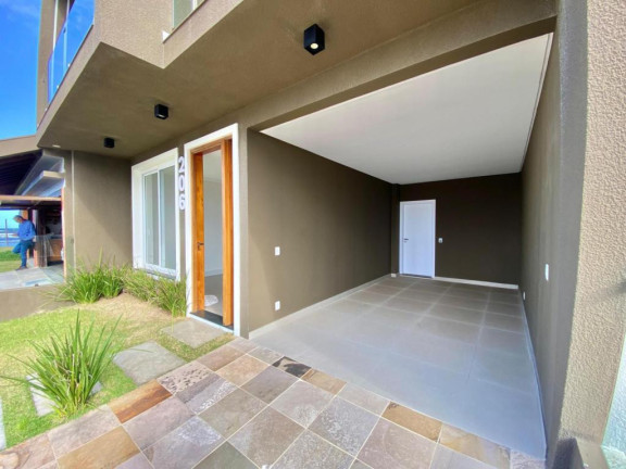 Imagem Casa com 4 Quartos à Venda, 199 m² em Araçá - Capao Da Canoa Imagem Casa com 4 Quartos à Venda, 199 m² em Araçá - Capao Da Canoa