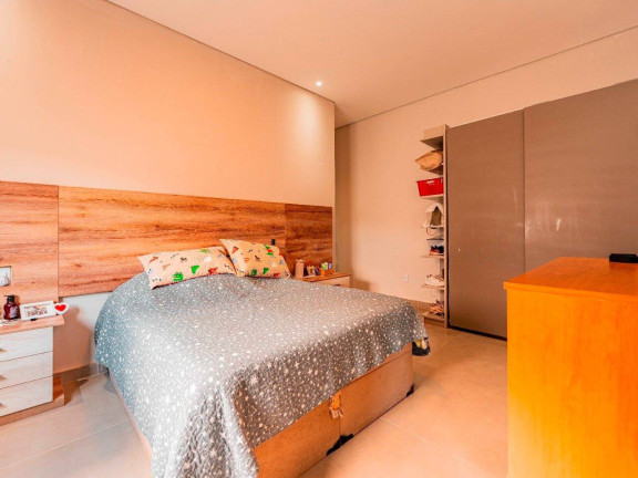 Imagem Casa com 3 Quartos à Venda, 211 m² em Parque Dom Henrique - Cotia