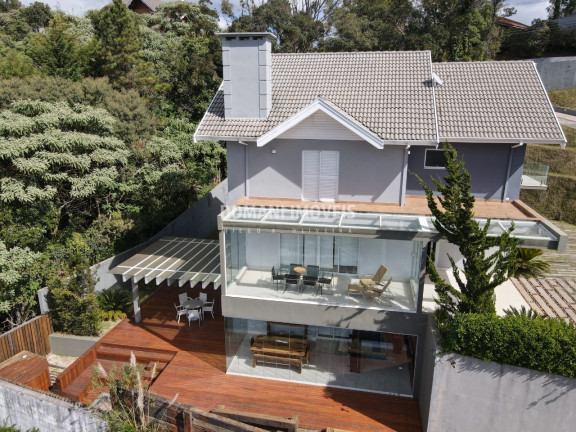Imagem Casa com 4 Quartos à Venda, 350 m² em Região Do Alto Do Capivari - Campos Do Jordão Imagem Casa com 4 Quartos à Venda, 350 m² em Região Do Alto Do Capivari - Campos Do Jordão