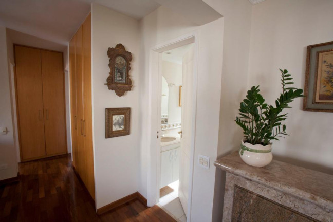 Imagem Apartamento com 2 Quartos à Venda, 97 m² em Vila Olímpia - São Paulo
