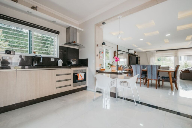 Imagem Casa de Condomínio com 4 Quartos à Venda, 253 m² em Ingleses Do Rio Vermelho - Florianópolis Imagem Casa de Condomínio com 4 Quartos à Venda, 253 m² em Ingleses Do Rio Vermelho - Florianópolis