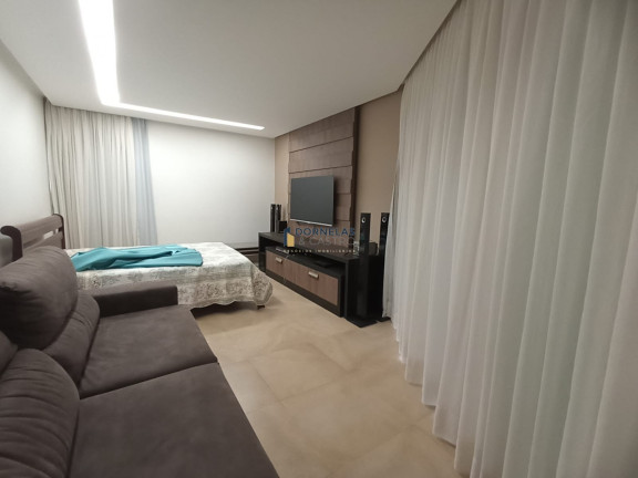 Imagem Casa com 4 Quartos à Venda, 800 m² em Setor Habitacional Vicente Pires - Brasília Imagem Casa com 4 Quartos à Venda, 800 m² em Setor Habitacional Vicente Pires - Brasília