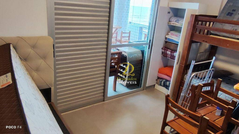 Imagem Apartamento com 2 Quartos à Venda, em Caiçara - Praia Grande Imagem Apartamento com 2 Quartos à Venda, em Caiçara - Praia Grande
